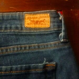 Levi's 545 size 10